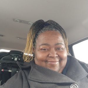 Meet your Posher, Simone